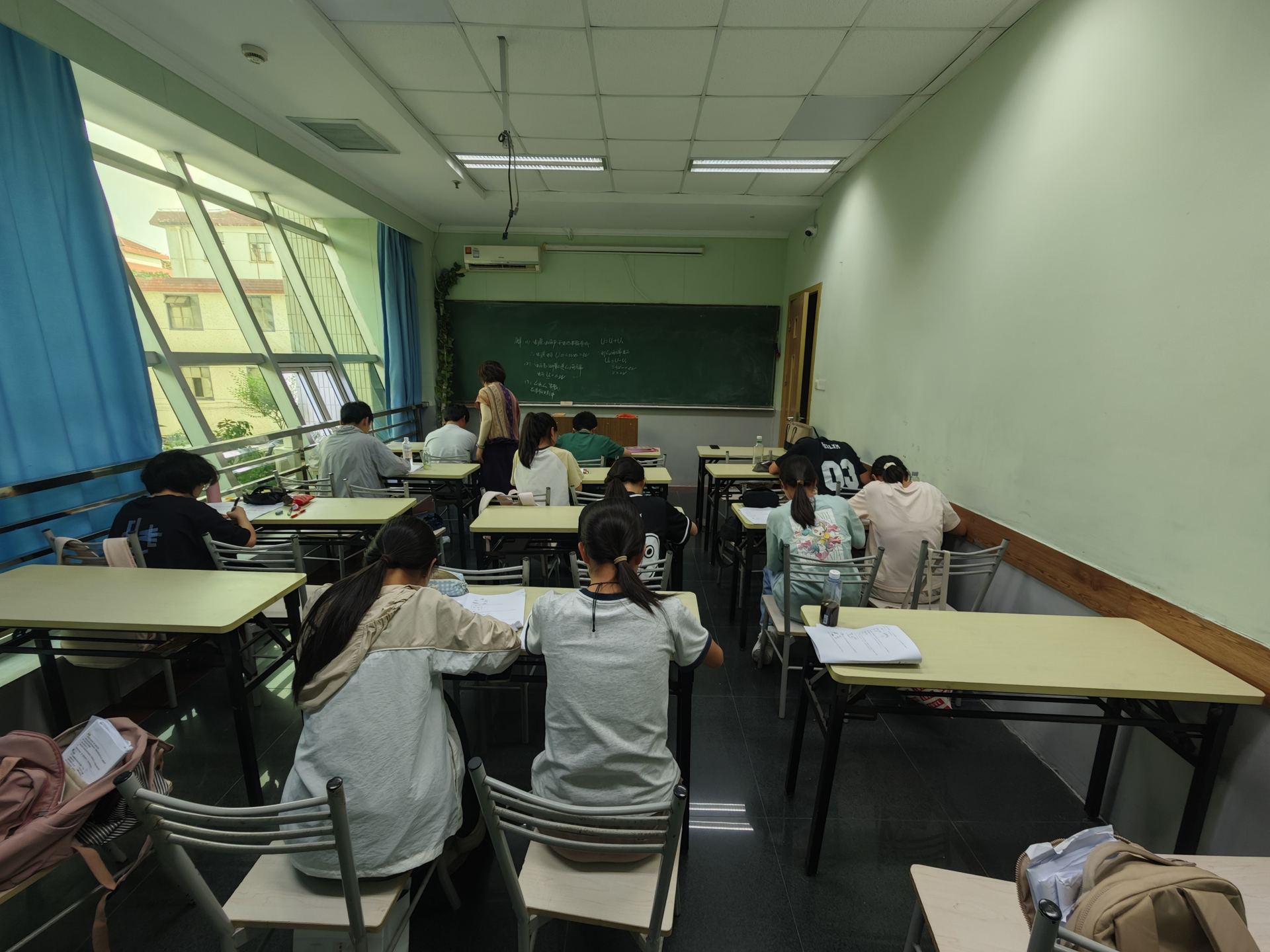 文德学校初中课堂日常 11