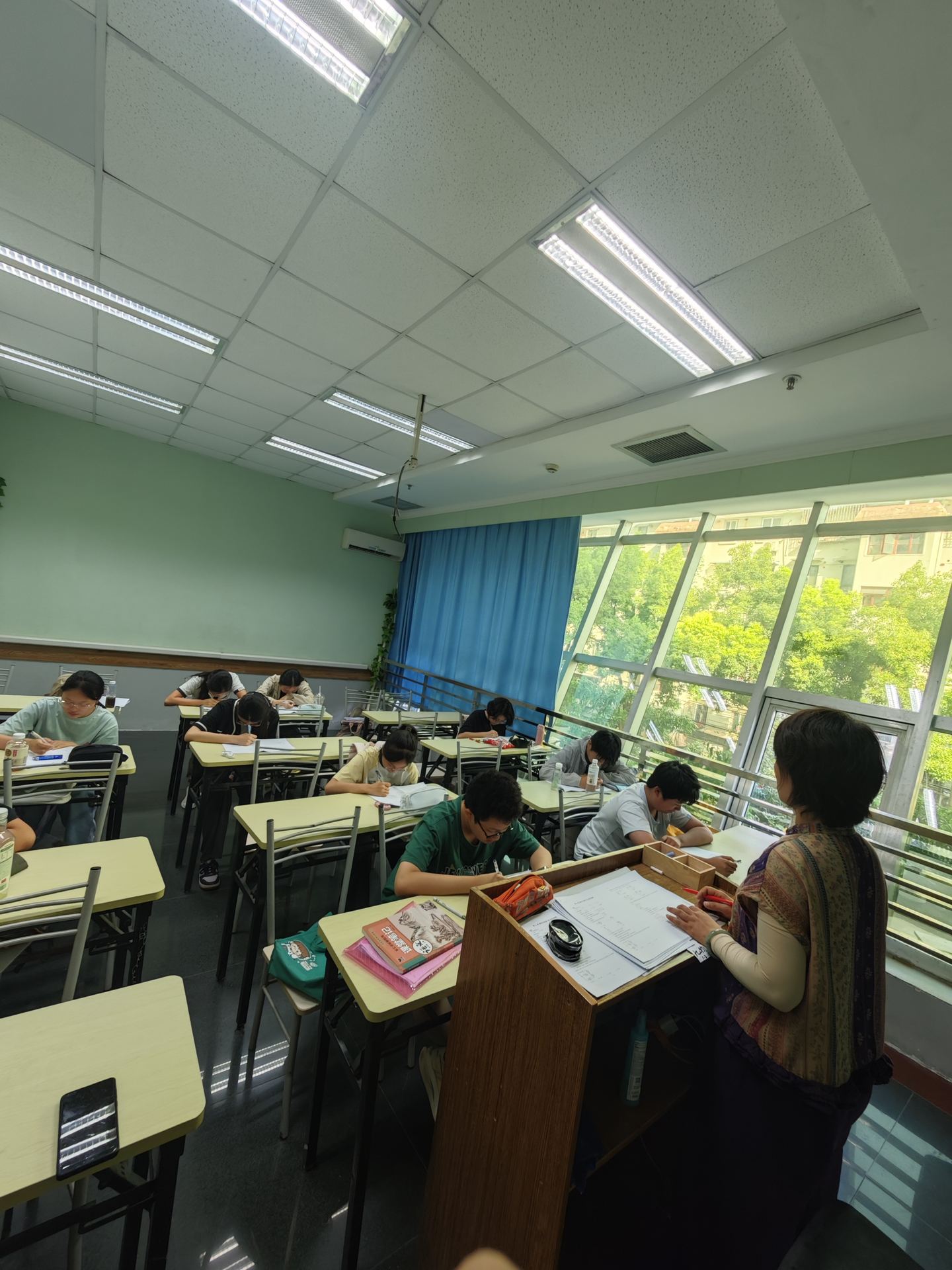 文德学校初中课堂日常 12