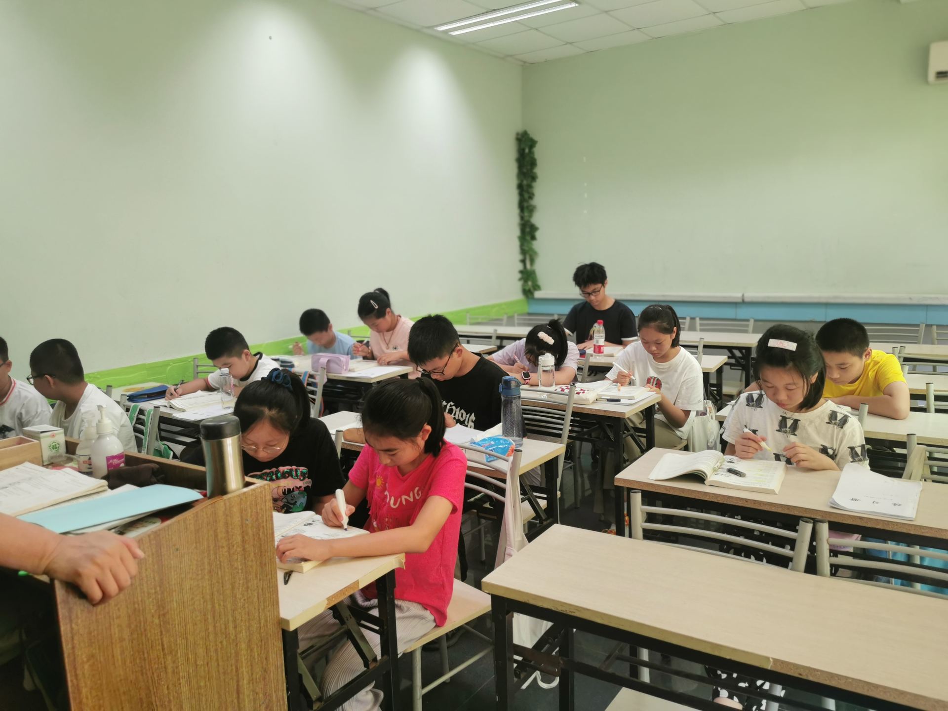 文德学校初中课堂日常 14