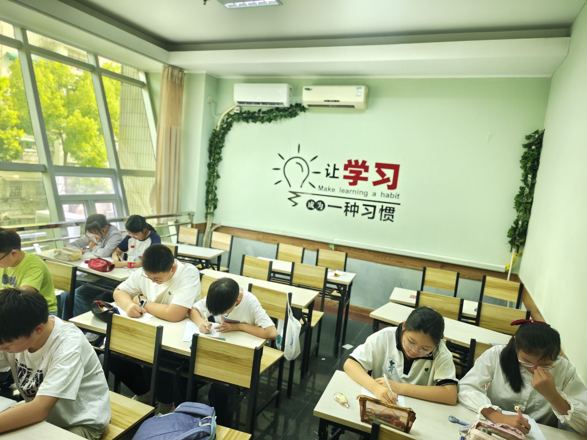 文德学校初中课堂教学现场